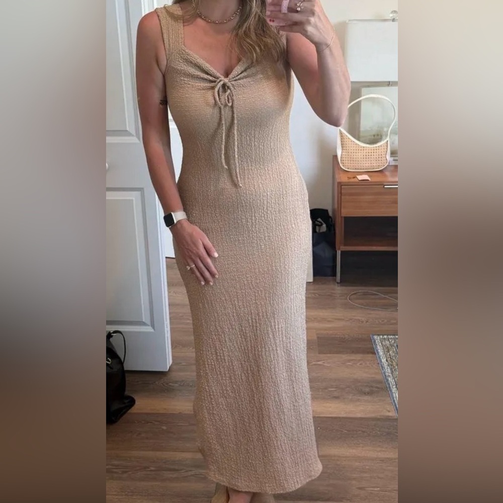Jessica Simpson Textured Beige Maxi Dress